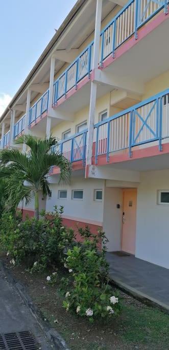 Charmant T1 Avec Vue Sur Marina Les Trois-Ilets Exterior foto